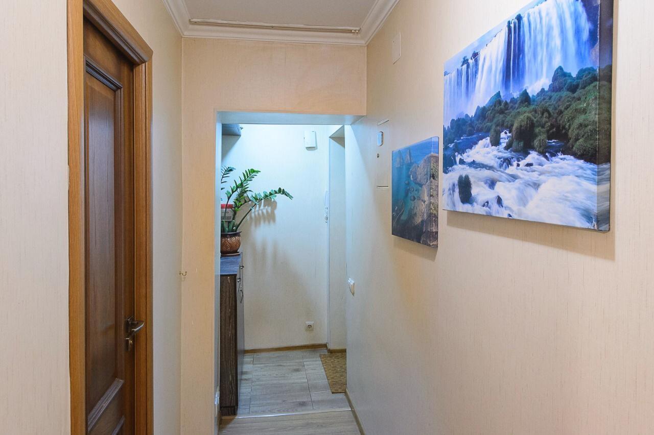 Золотой Квадрат Шевченко 75 Apartamento Almaty Exterior foto